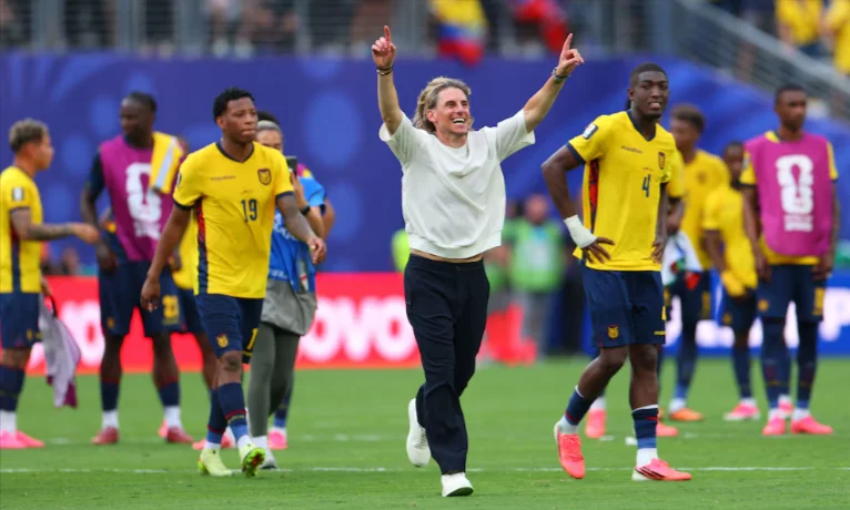 El-pedido-de-Sebastián-Beccacece-luego-de-la-histórica-victoria-de-Ecuador-sobre-Alemania-en-el-Mundial-2026-“Dejen-disfrutar”-Infobae-06-25-2026_08_33_PM
