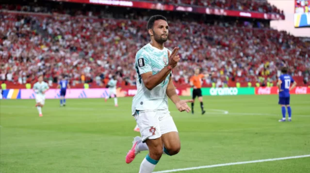 Portugal-pasó-a-los-octavos-de-final-del-Mundial-venció-2-1-a-Croacia-con-un-gol-de-Cristiano-Ronaldo-LA-NACION-07-02-2026_10_24_PM