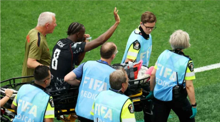 Lamentable-lesión-de-Ismael-Koné-en-Canadá-ante-Qatar-ESPN-06-18-2026_09_35_PM